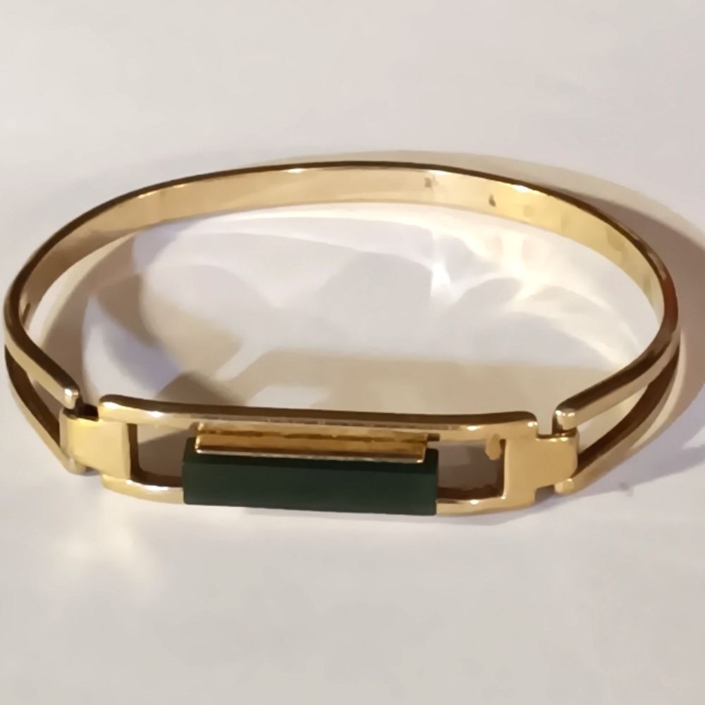 Vintage Avon 1970s Treasured Jade Art Deco Revival Nephrite Cuff Bracelet